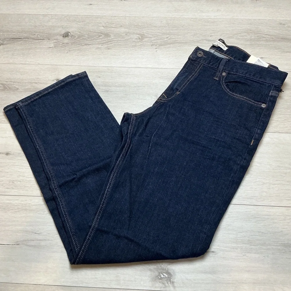 Banana Republic classic straight